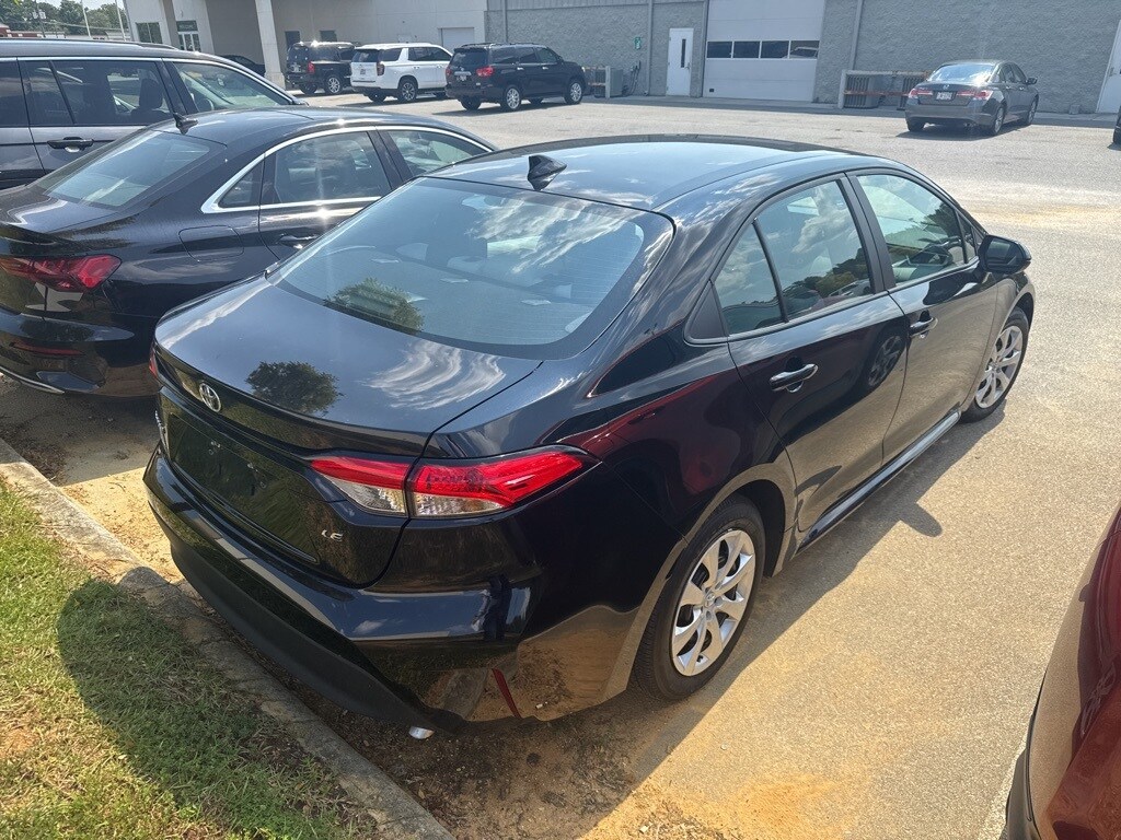 2024 Toyota Corolla LE photo 4