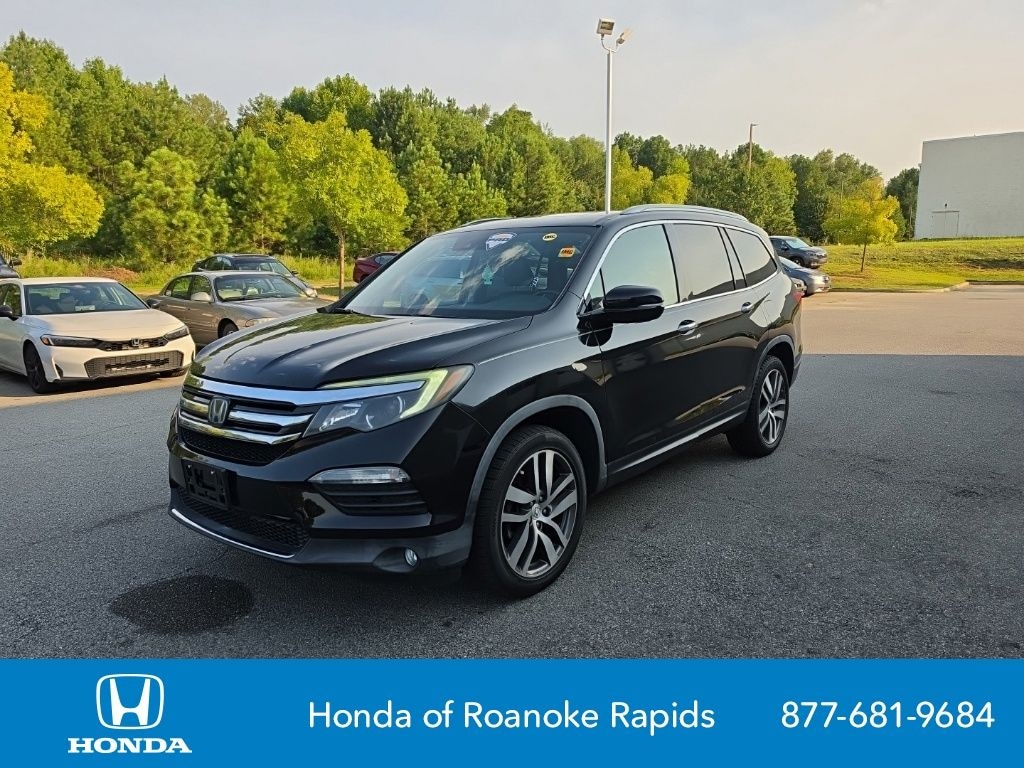 Used 2016 Honda Pilot Touring AWD SUV