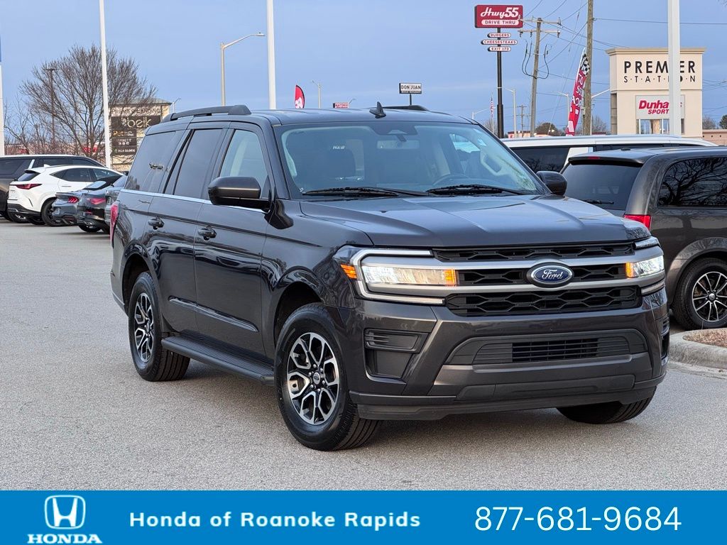 2024 Ford Expedition XLT's photo