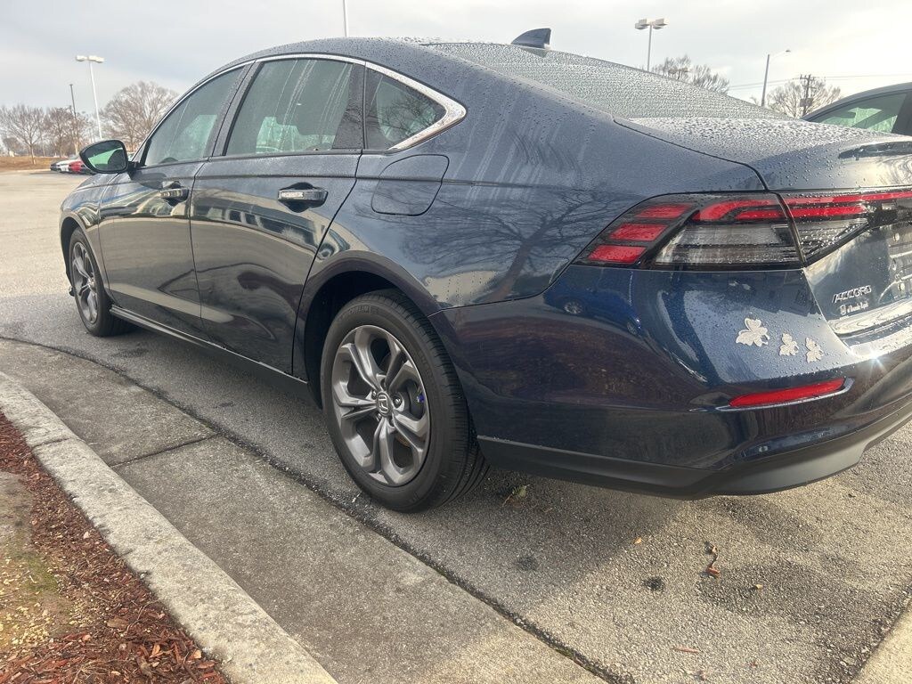 Used 2024 Honda Accord EX Sedan