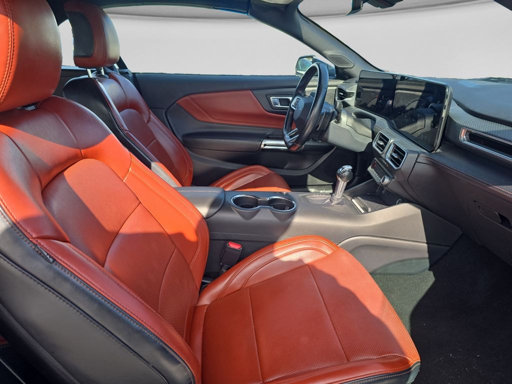 2024 Ford Mustang GT Premium - Photo 17