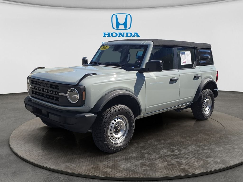 2022 Ford Bronco Base 4x4's photo
