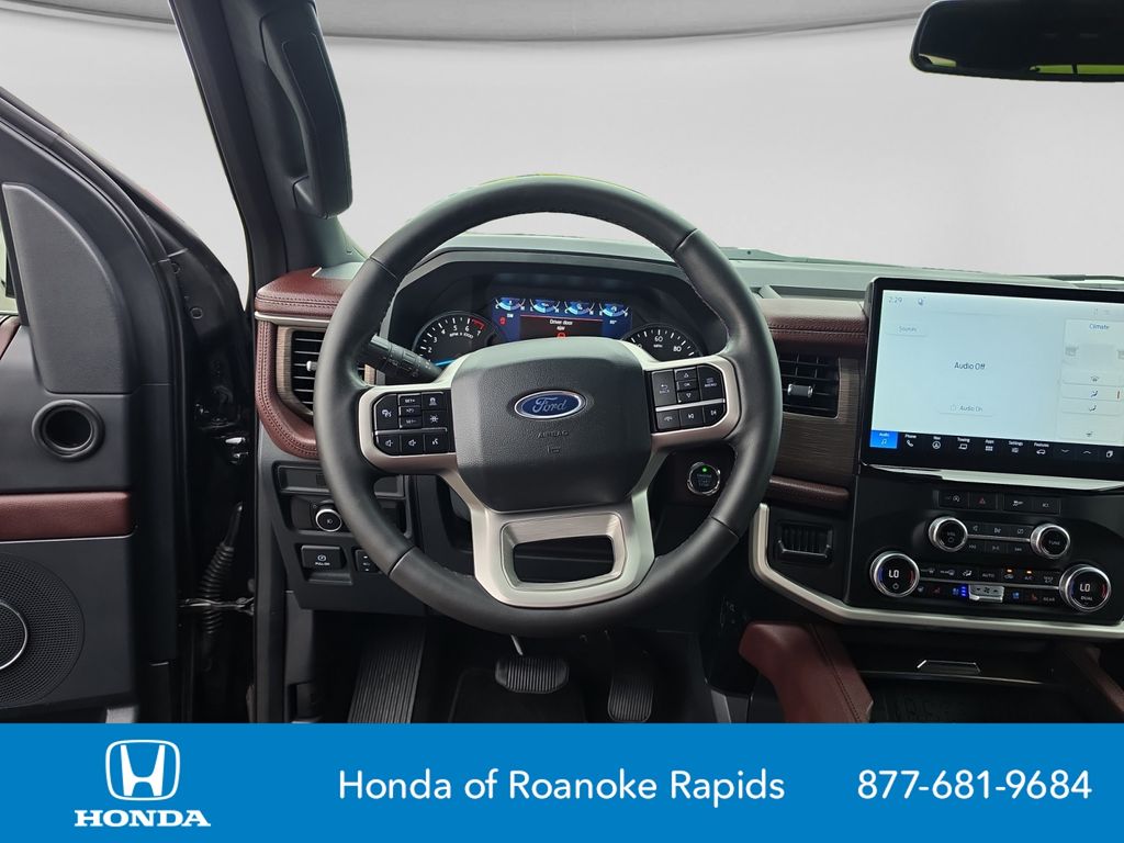 2024 Ford Expedition Limited - Photo 13