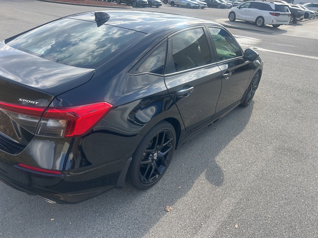 2022 Honda Civic Sport photo 4