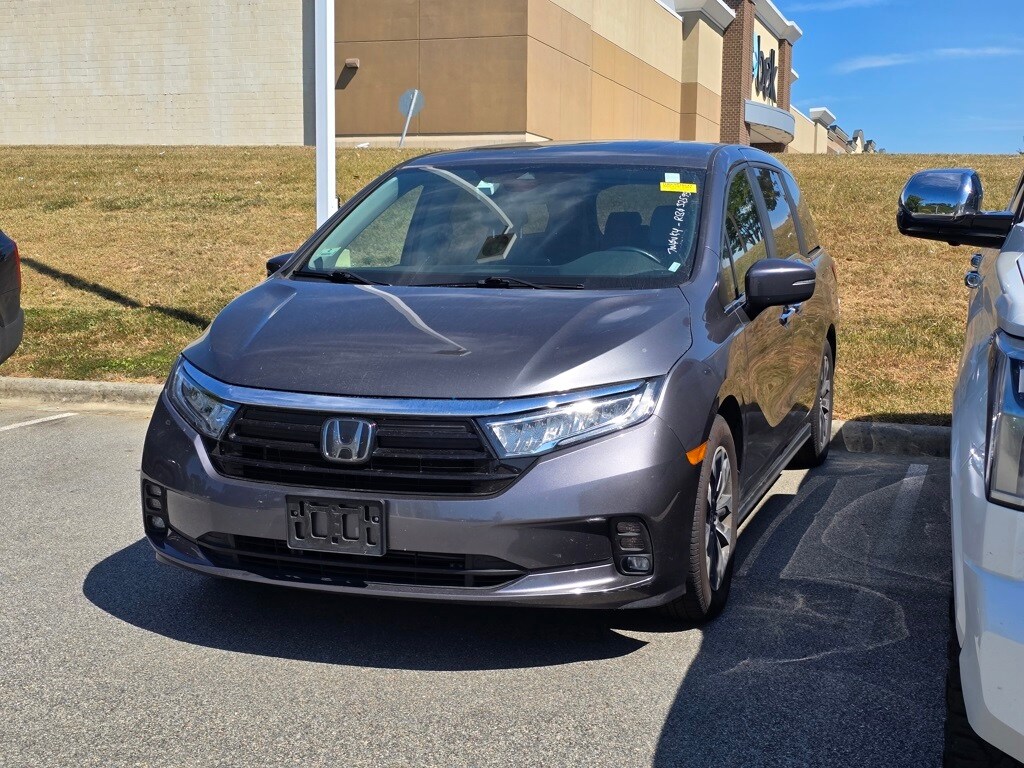 2024 Honda Odyssey EX-L photo 3