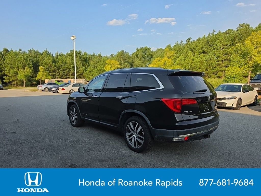 Used 2016 Honda Pilot Touring AWD SUV