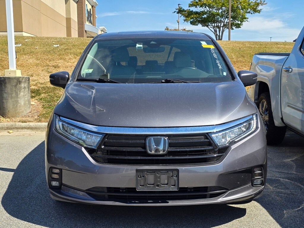 2024 Honda Odyssey EX-L photo 2