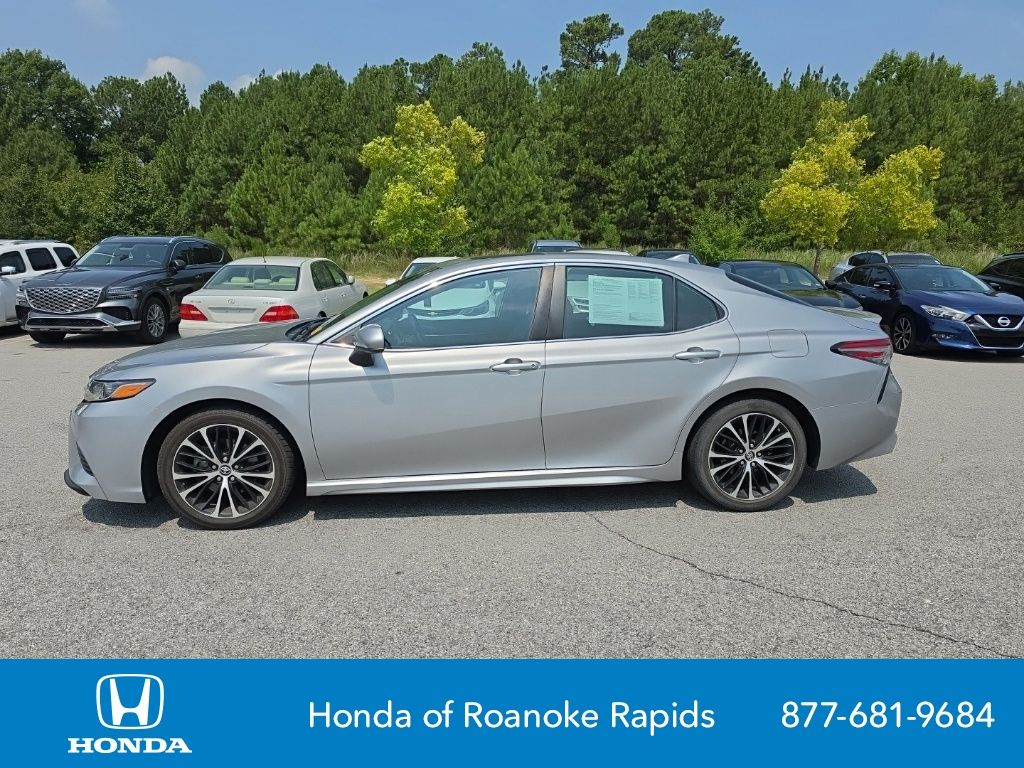 Used 2019 Toyota Camry SE with VIN 4T1B11HK2KU161779 for sale in Roanoke Rapids, NC