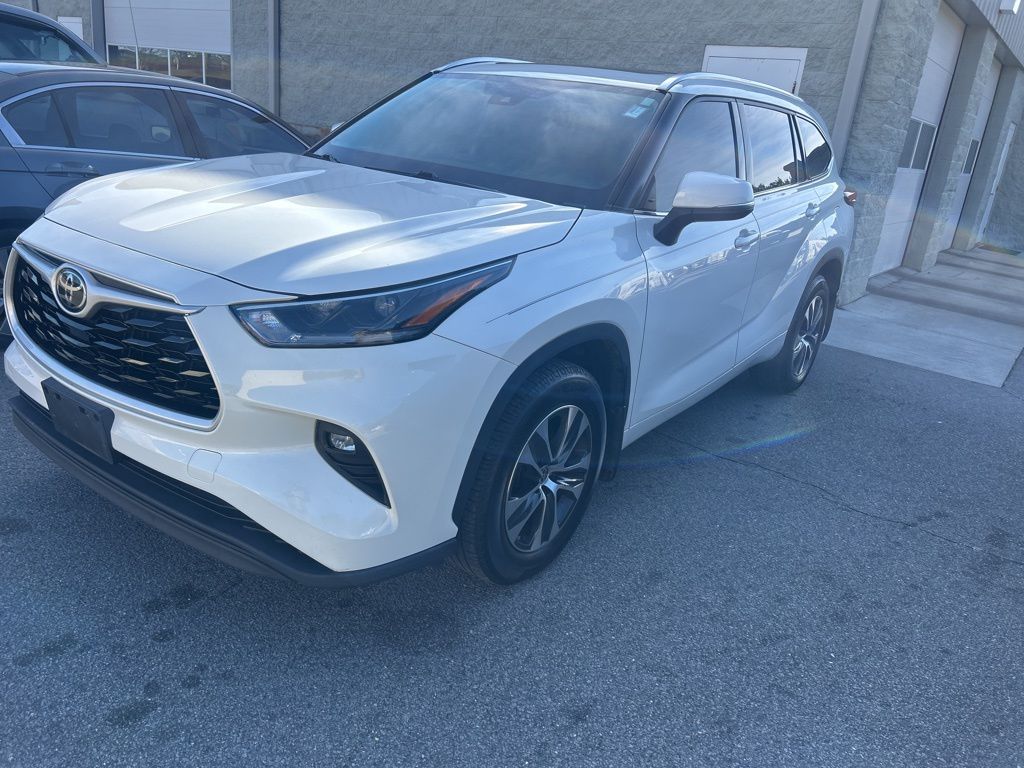 2021 Toyota Highlander XLE