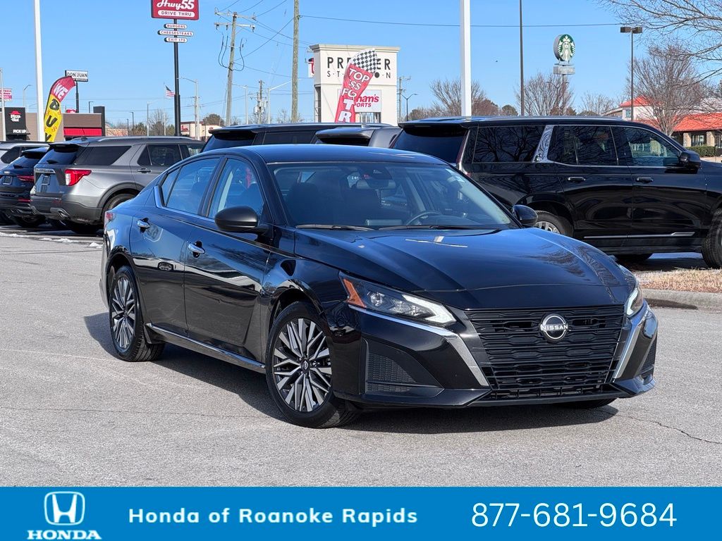 2024 Nissan Altima SV