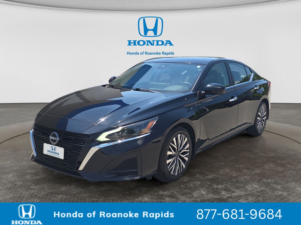 2024 Nissan Altima 2.5 SV's photo