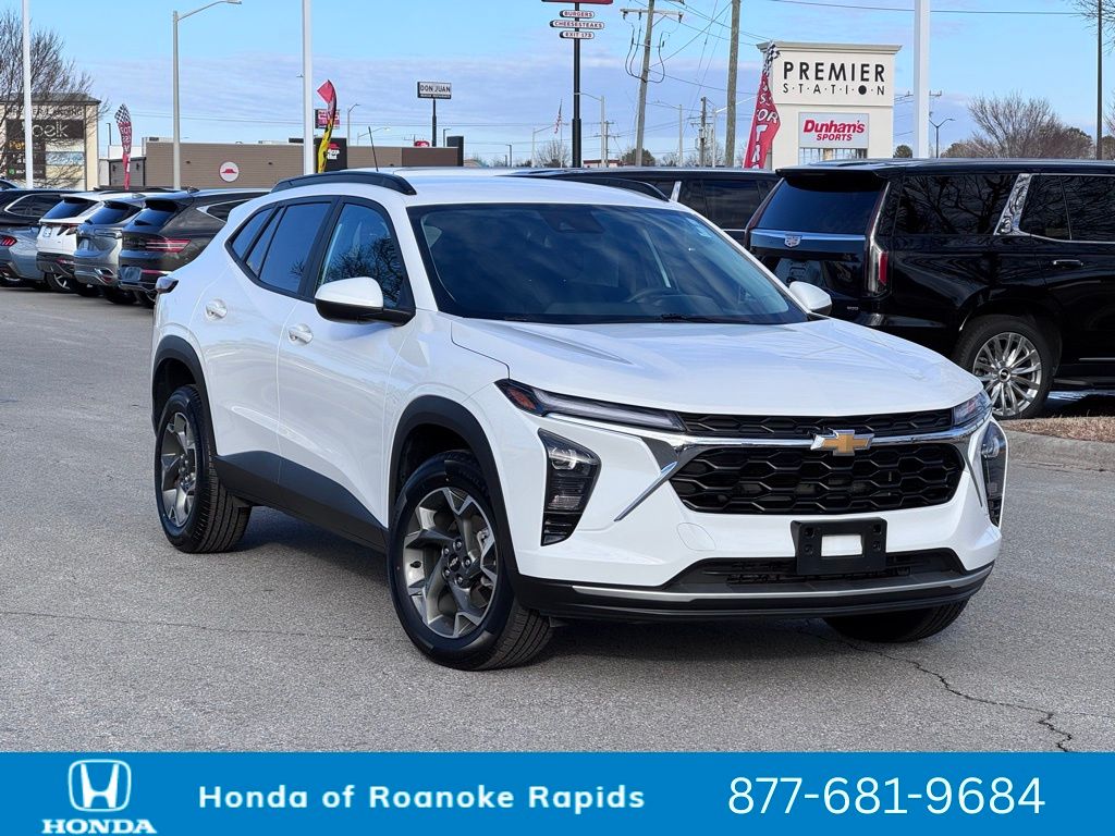 2024 Chevrolet Trax LT