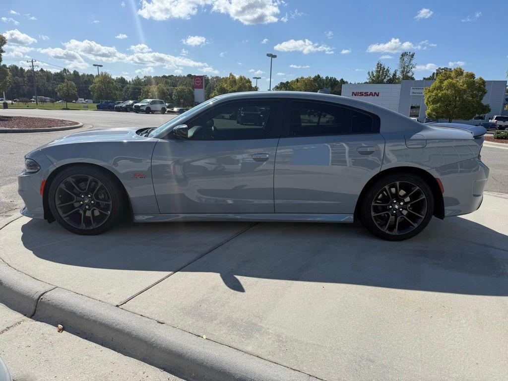 2021 Dodge Charger Scat Pack photo 2