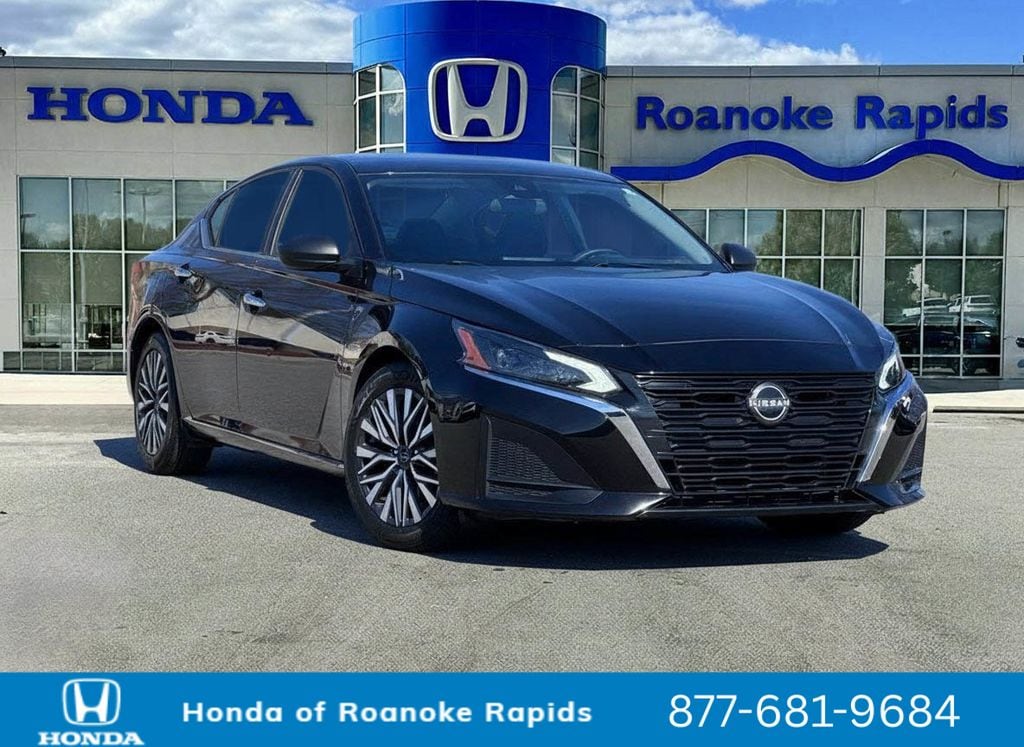 2024 Nissan Altima SV