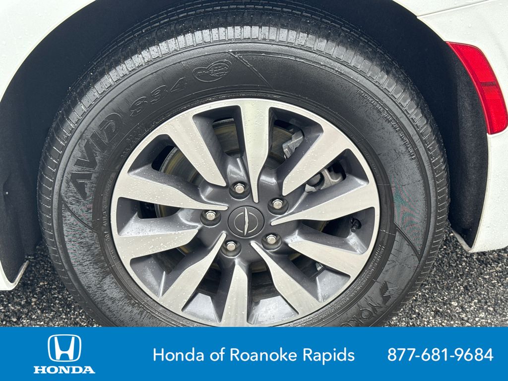 2023 Chrysler Pacifica Hybrid Limited - Photo 20