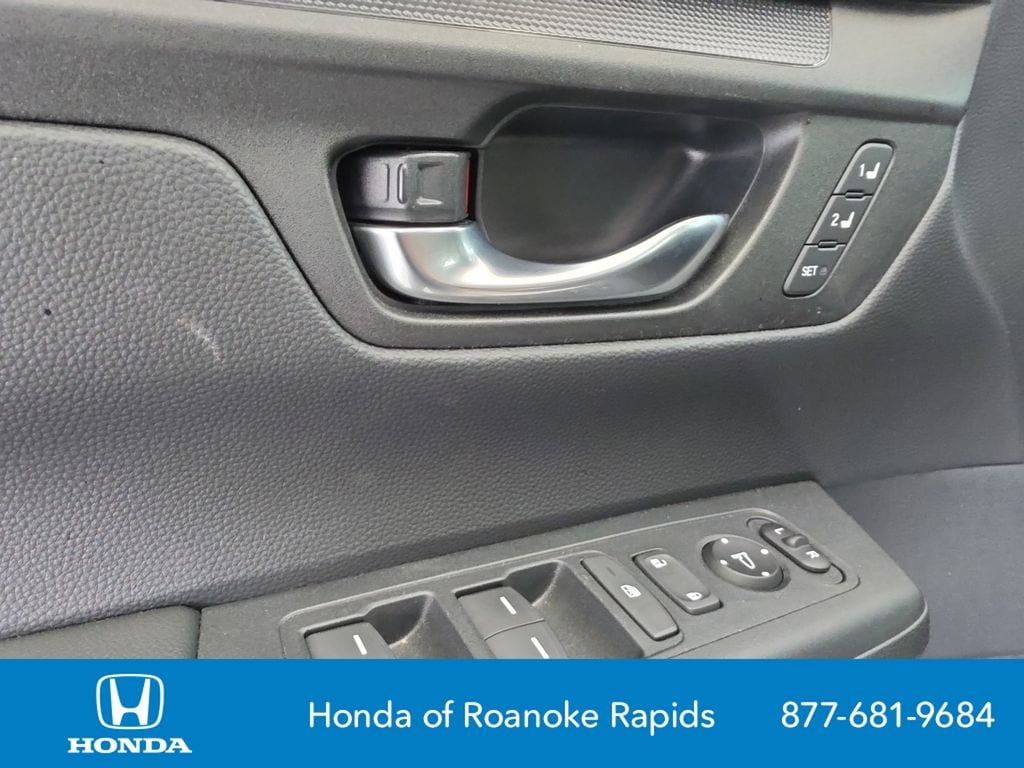 2025 Honda CR-V Sport-L - Photo 11