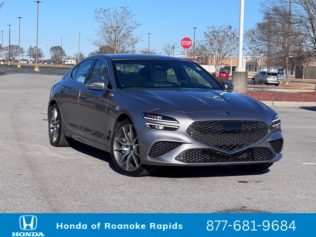 2024 GENESIS G70 Standard's photo