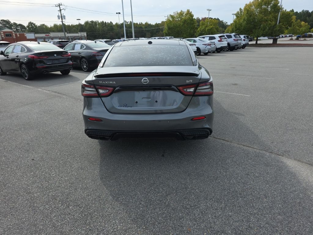 2022 Nissan Maxima SR photo 4