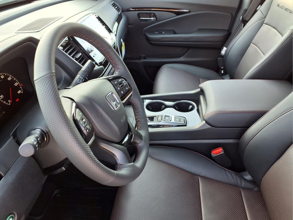 2026 Honda Ridgeline Black Edition - Photo 16