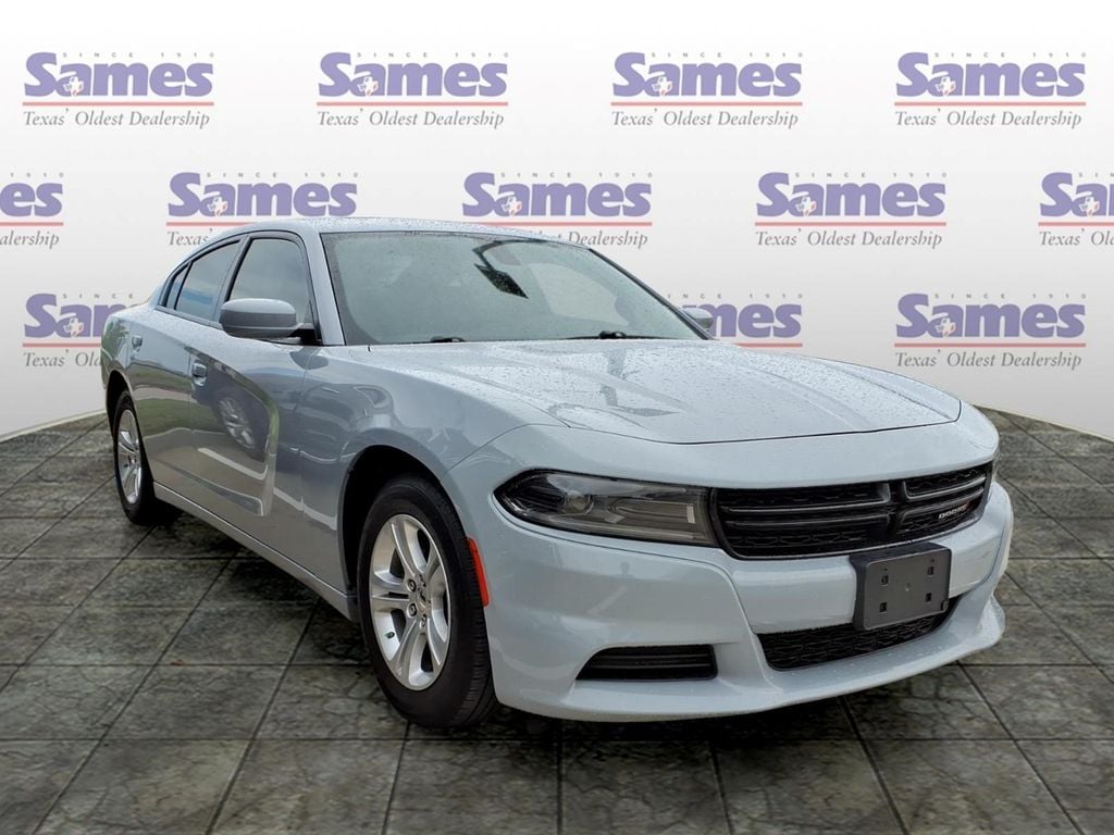 2022 Dodge Charger SXT's photo