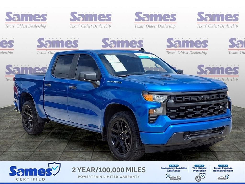 2022 Chevrolet Silverado 1500 Custom Crew Cab Short Box's photo