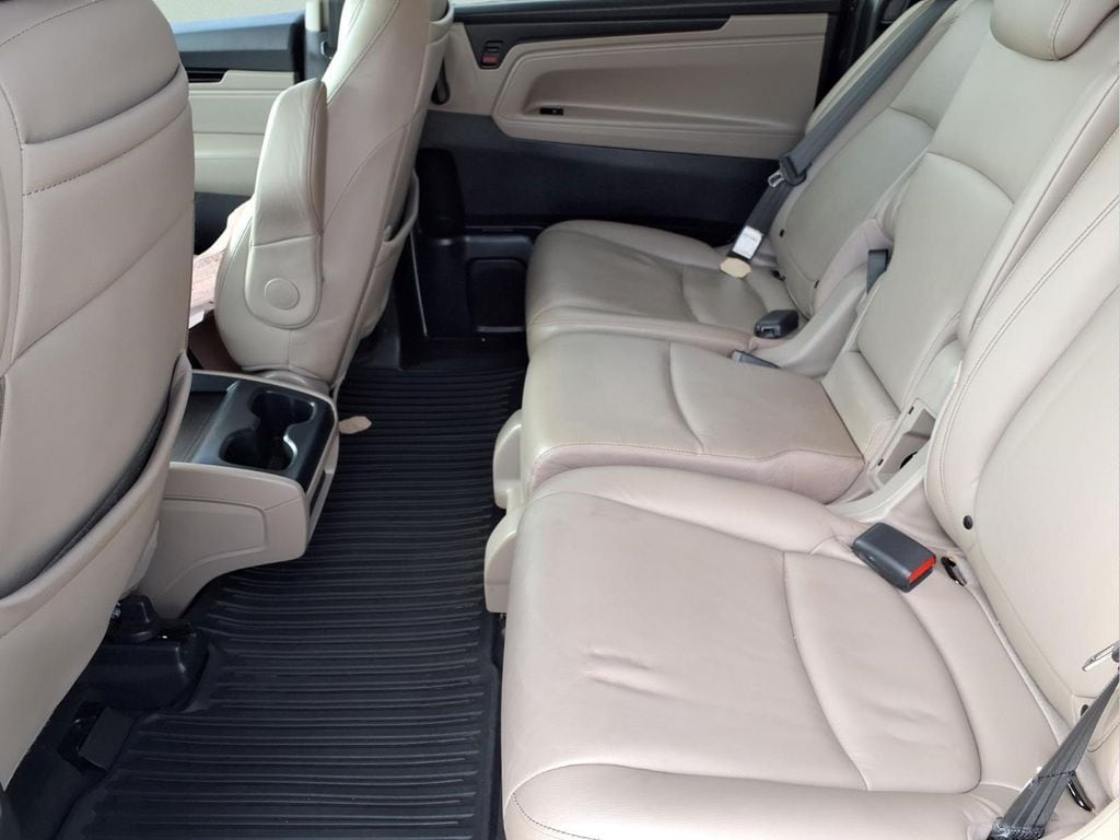 2022 Honda Odyssey Touring - Photo 11