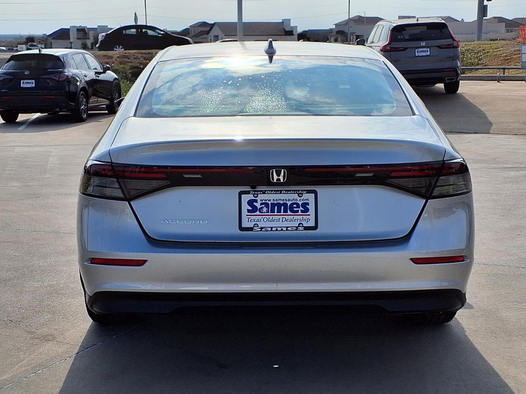 2026 Honda Accord LX - Photo 6