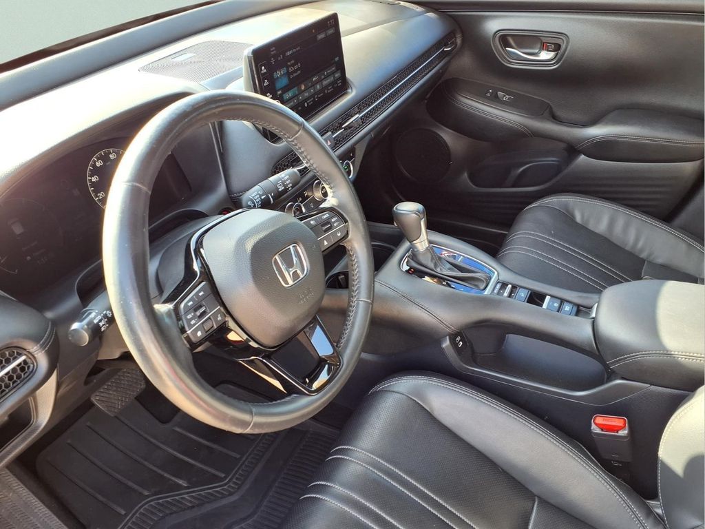 2024 Honda HR-V EX-L - Photo 16