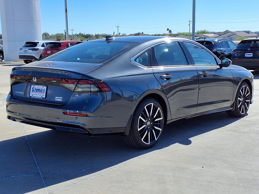 2026 Honda Accord Hybrid Touring - Photo 6