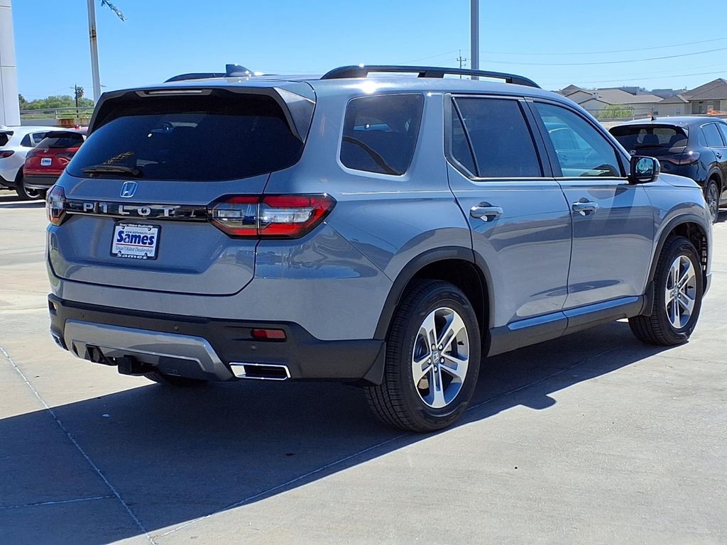 2026 Honda Pilot EX-L - Photo 7