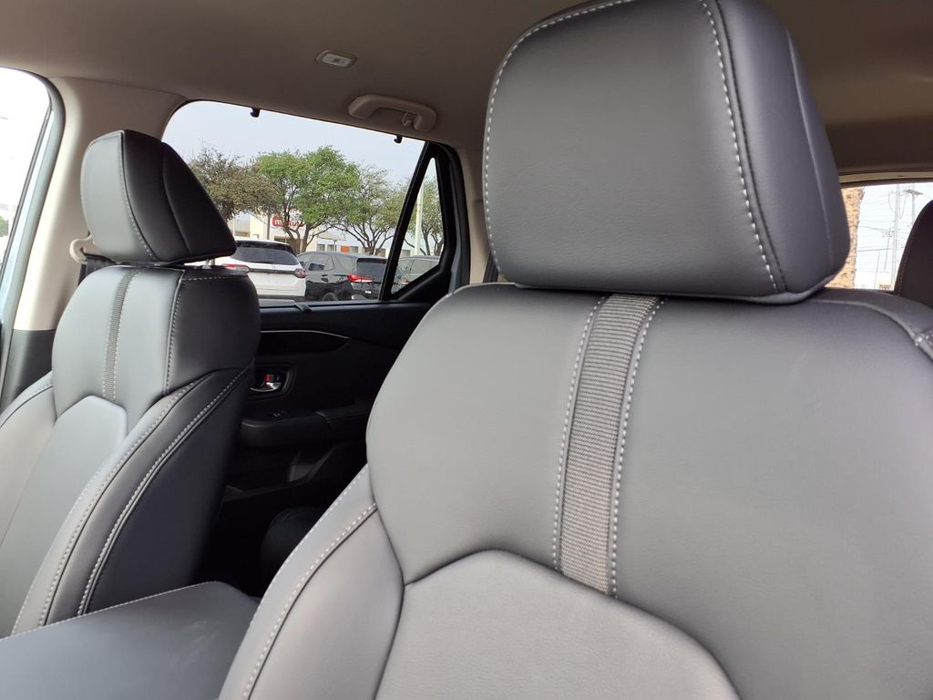 2026 Honda Pilot EX-L - Photo 17