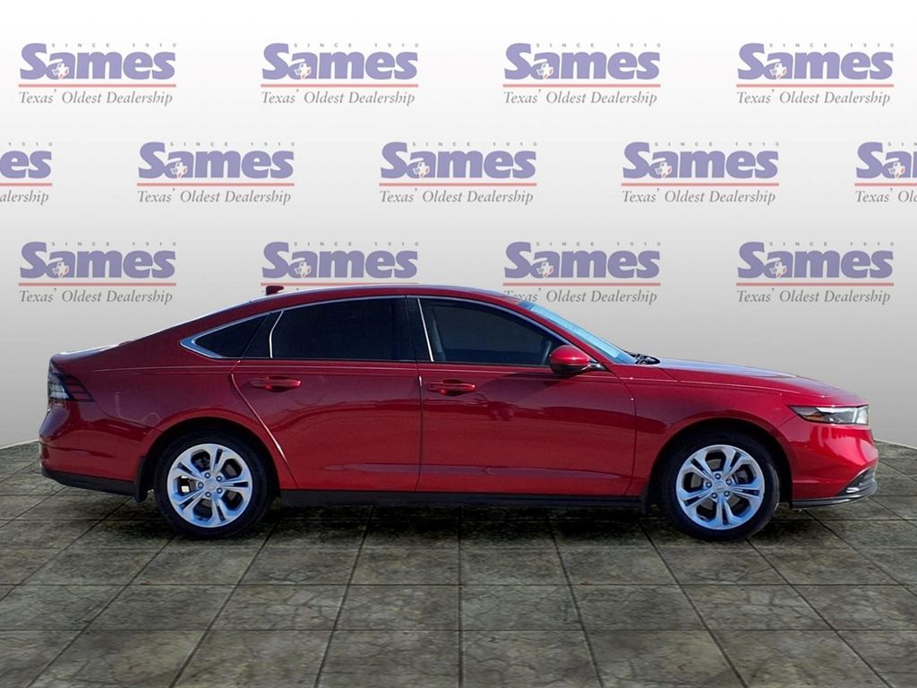 2024 Honda Accord LX - Photo 8