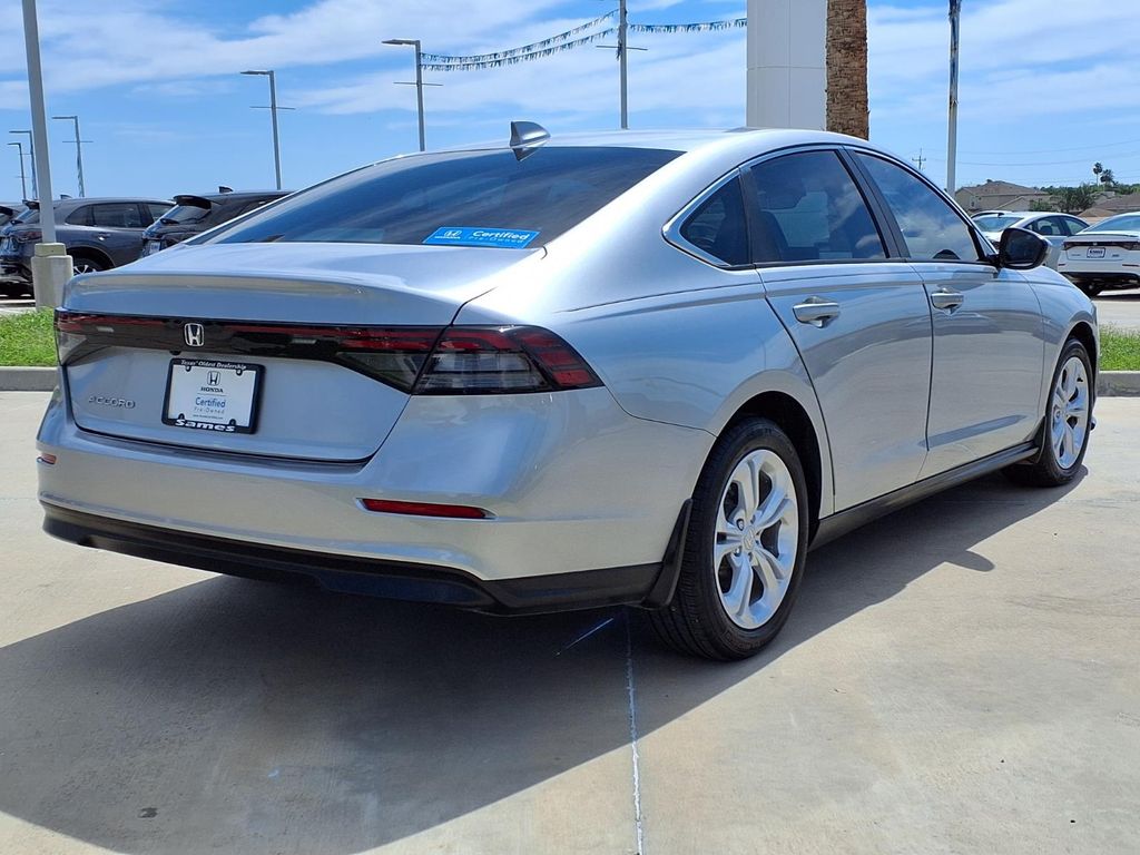 2025 Honda Accord LX - Photo 7
