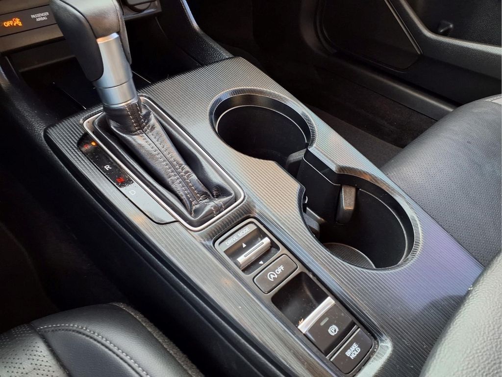 2024 Honda Civic Touring - Photo 18