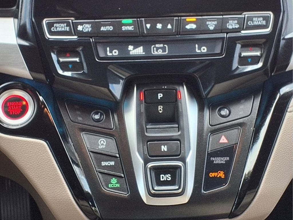 2022 Honda Odyssey Touring - Photo 15