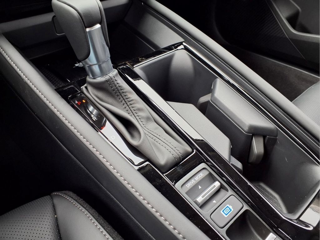 2026 Honda Accord Hybrid Touring - Photo 18