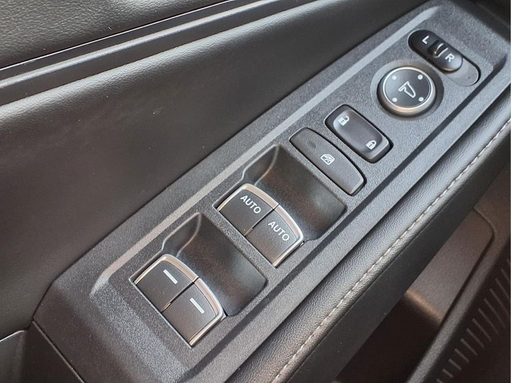 2023 Honda Accord Hybrid Sport - Photo 19