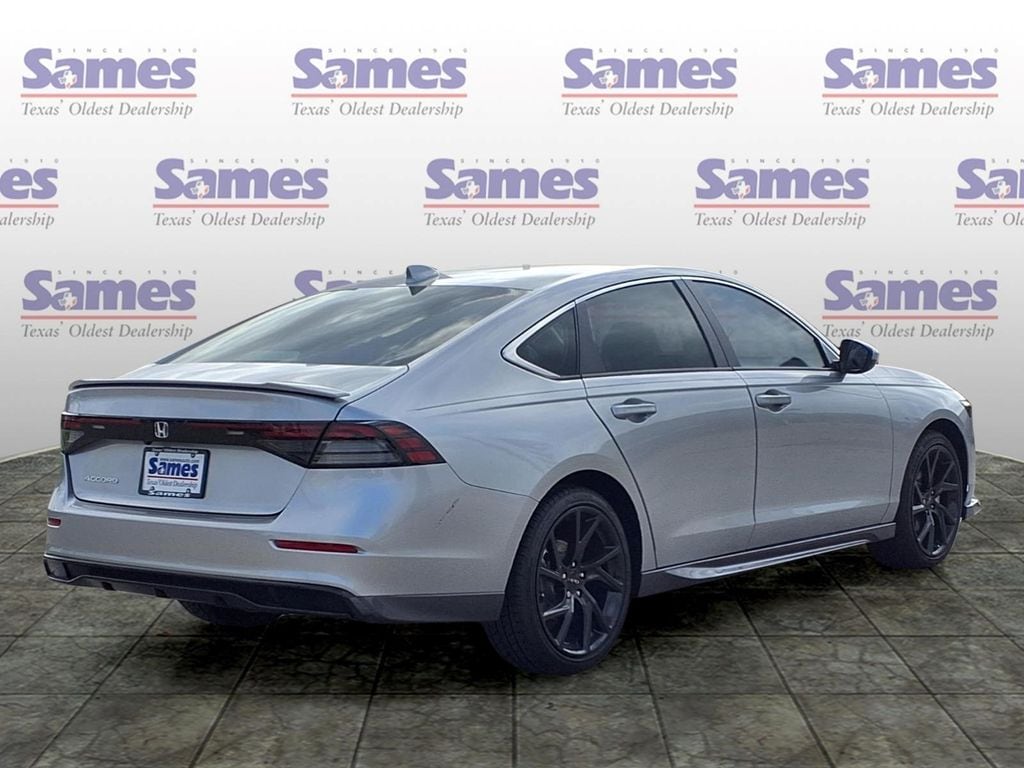 2026 Honda Accord LX - Photo 7