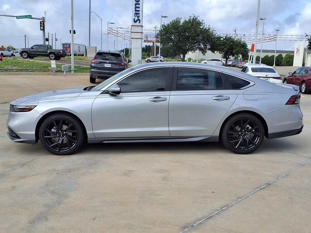 2026 Honda Accord LX - Photo 4