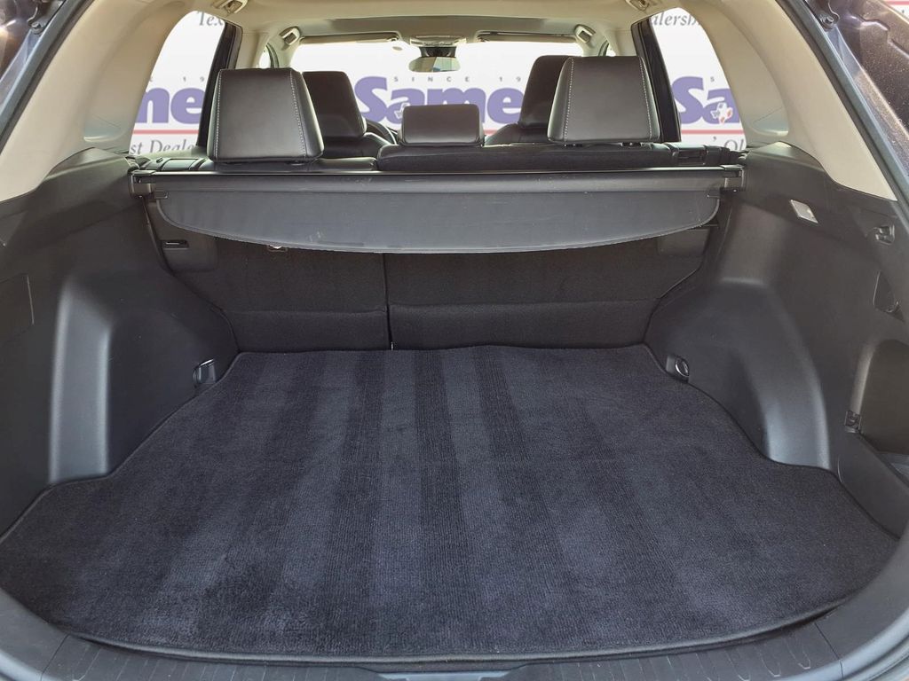 2021 Toyota RAV4 XLE Premium - Photo 9