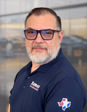 Staff member Francisco Marcano from ID_5f88b5