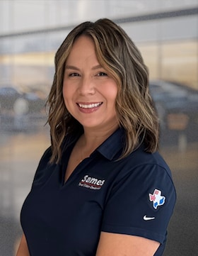 Staff member Priscilla Astudillo from ID_da886d