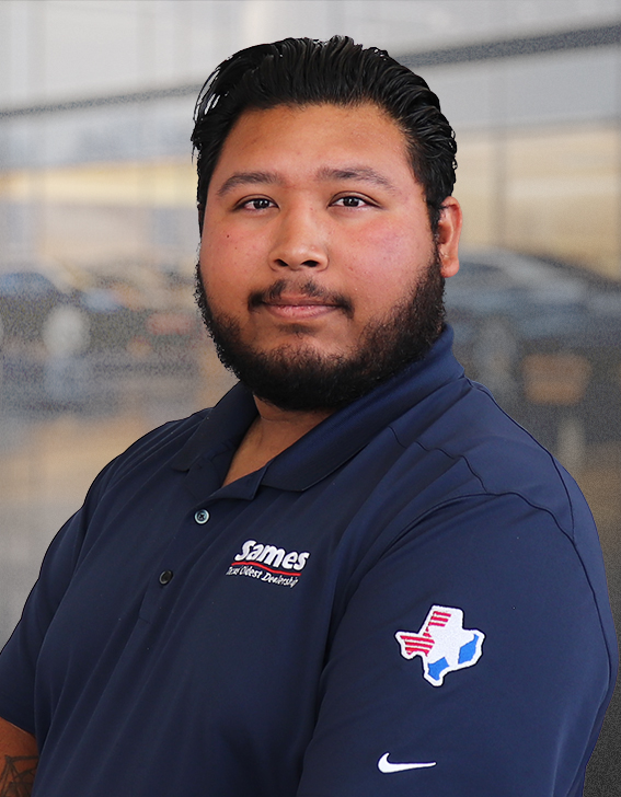Staff member Julio Sanchez from ID_5f88b5