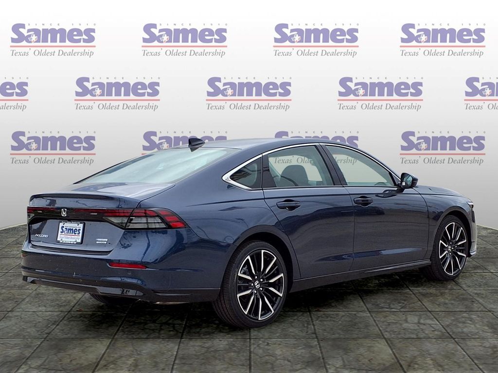 2026 Honda Accord Hybrid Touring - Photo 7
