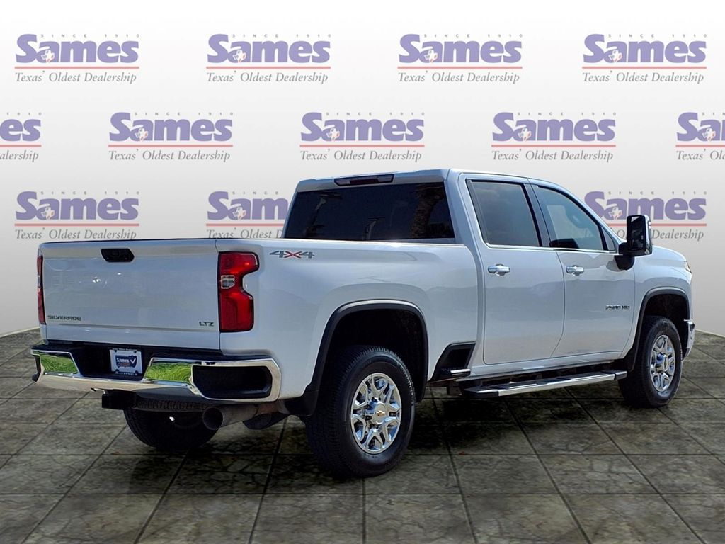 2024 Chevrolet Silverado 2500HD LTZ - Photo 7