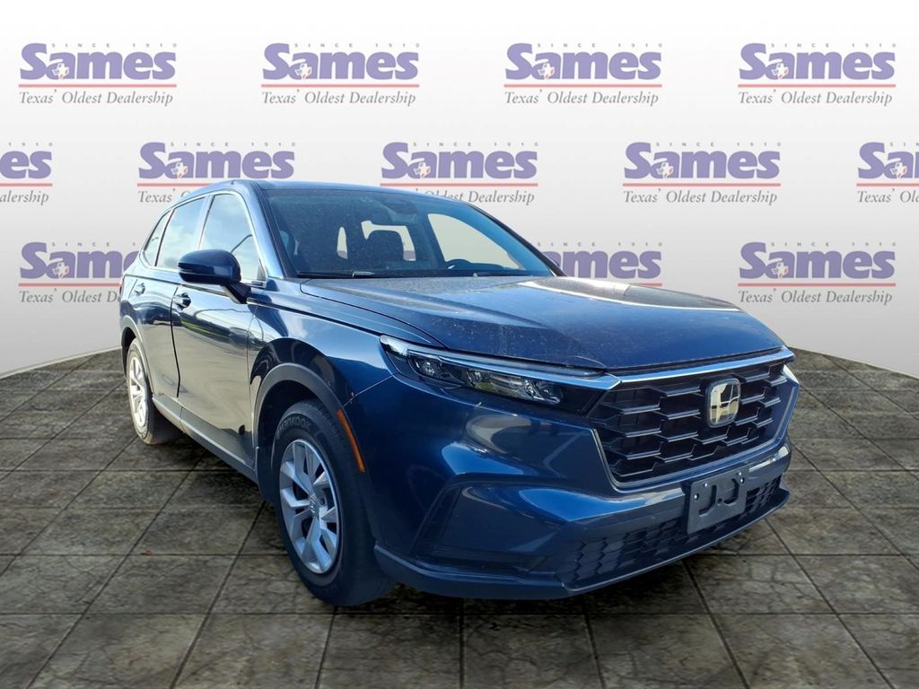 2023 Honda CR-V LX 2WD's photo