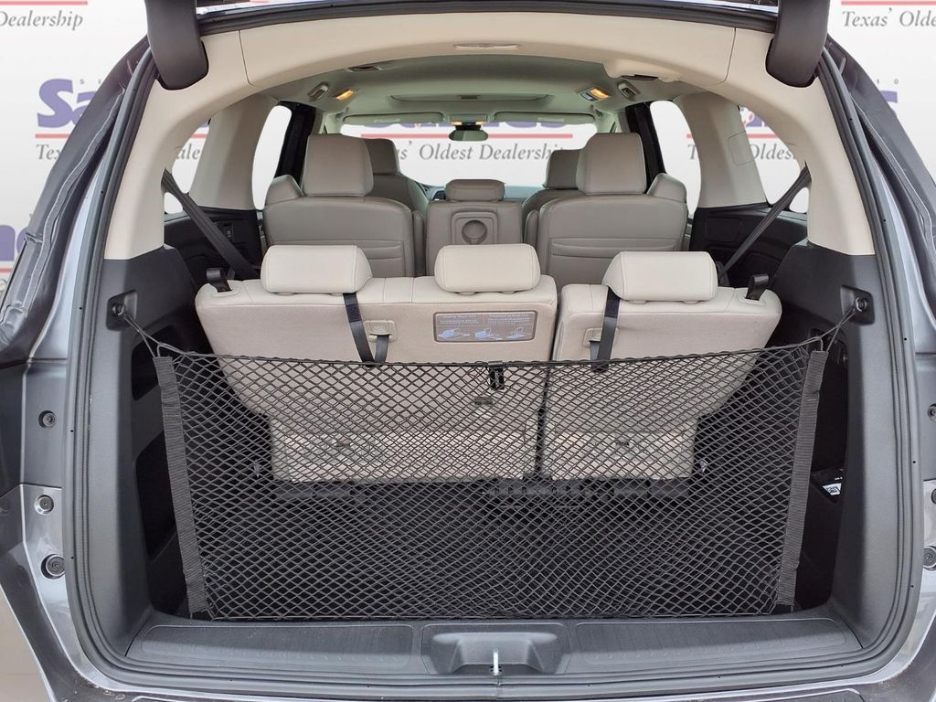 2026 Honda Odyssey EX-L - Photo 10