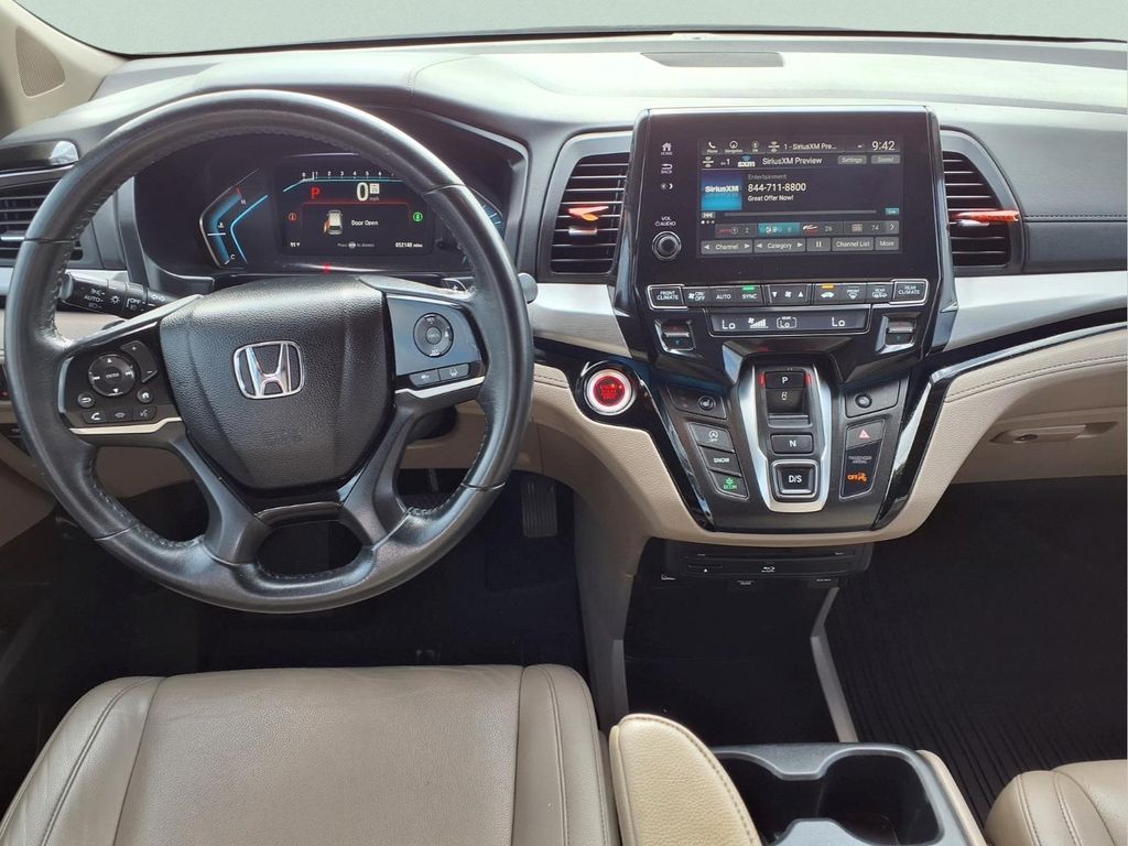 2022 Honda Odyssey Touring - Photo 12