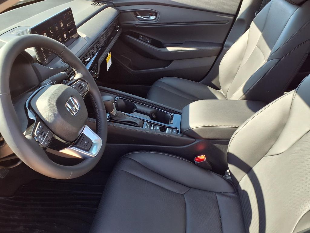 2026 Honda Accord Hybrid Touring - Photo 15