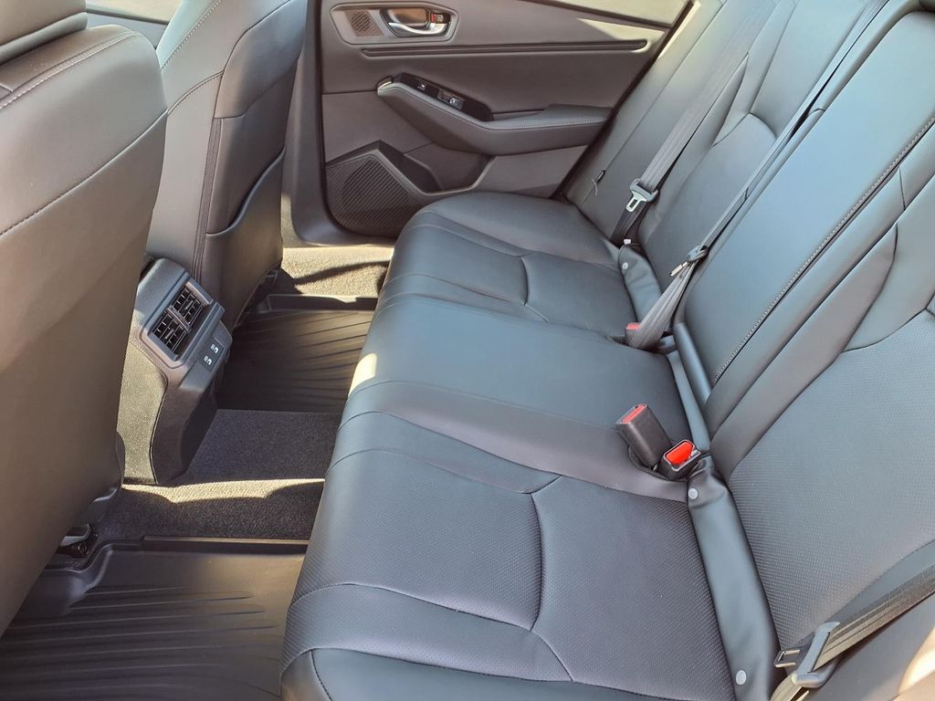 2026 Honda Accord Hybrid Touring - Photo 10